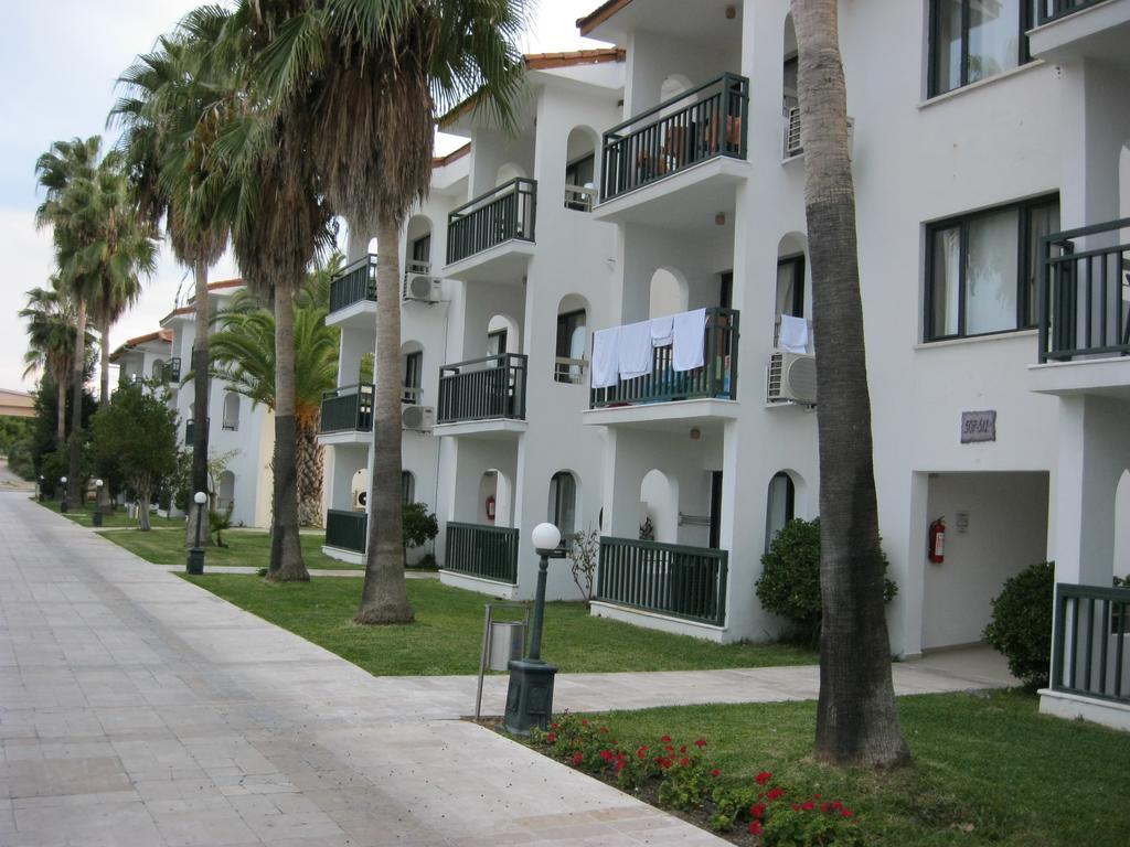 Sural Garden Hotel Сиде Екстериор снимка