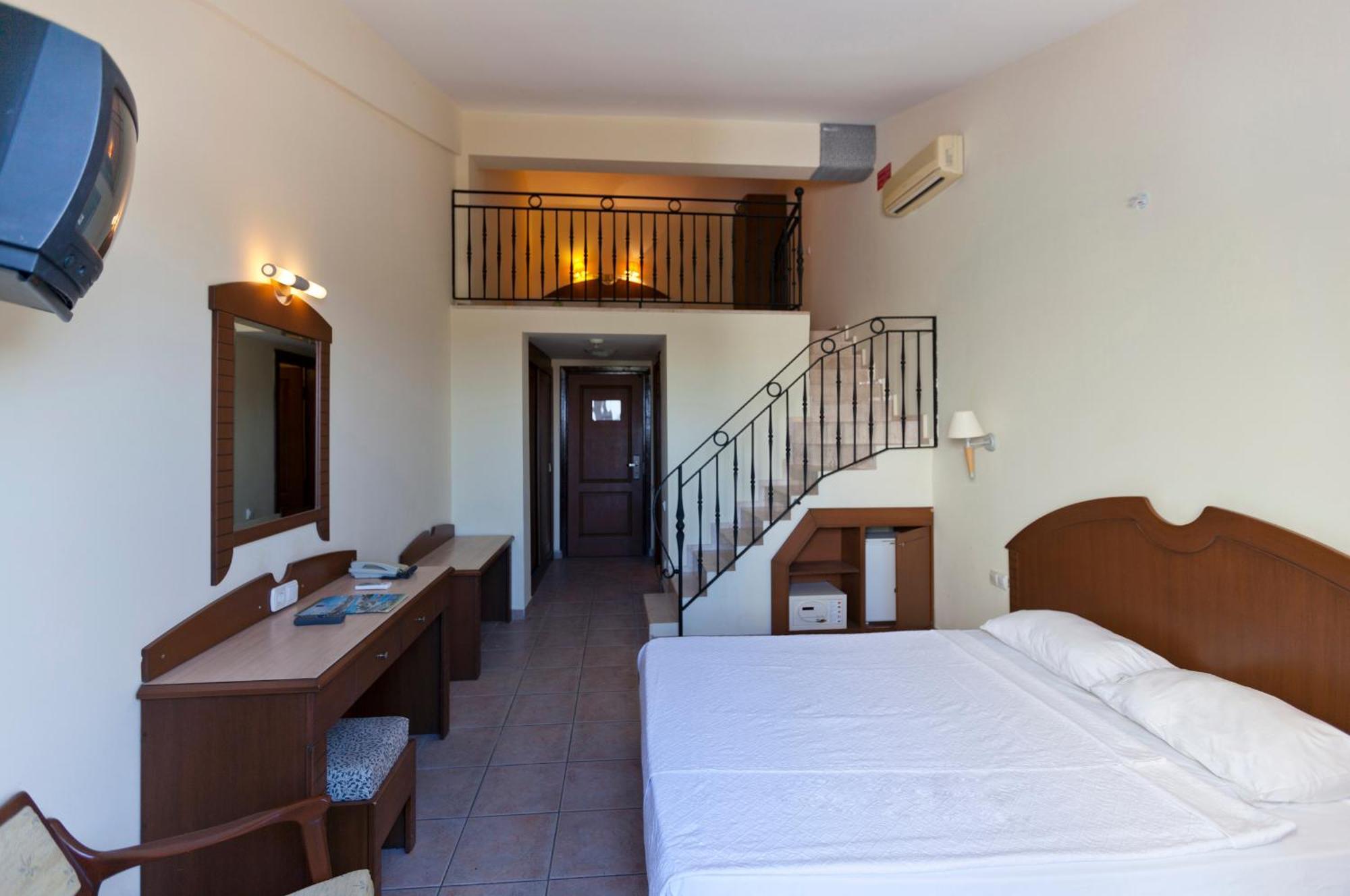 Sural Garden Hotel Сиде Екстериор снимка