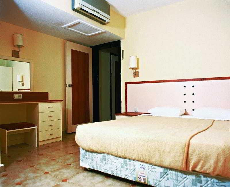 Sural Garden Hotel Сиде Екстериор снимка